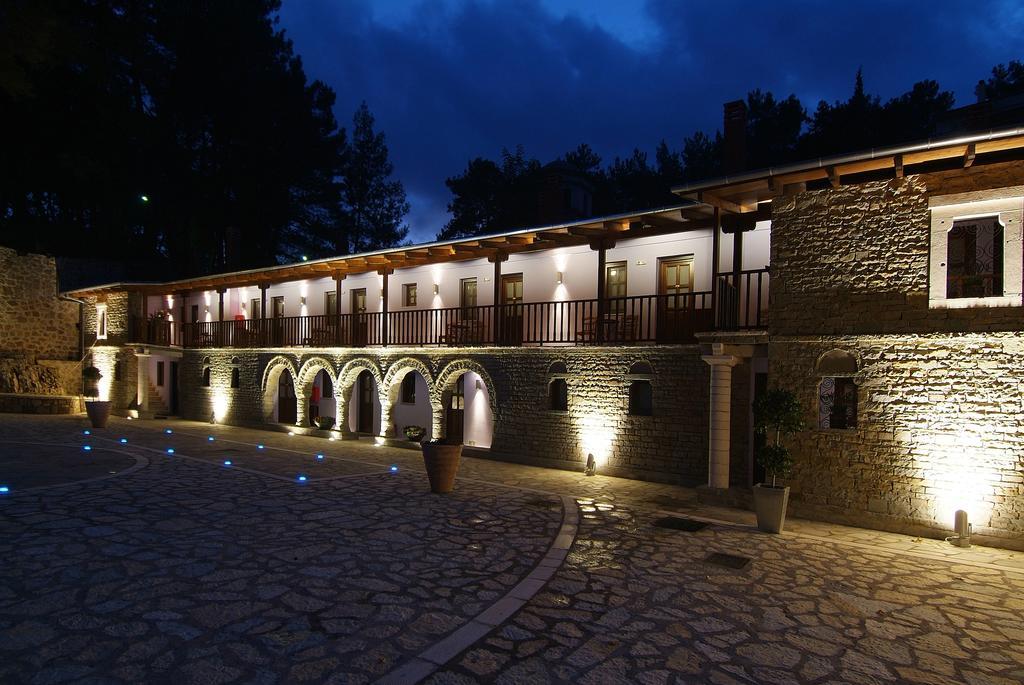 Frontzu Politia Hotel Ioannina Exterior photo